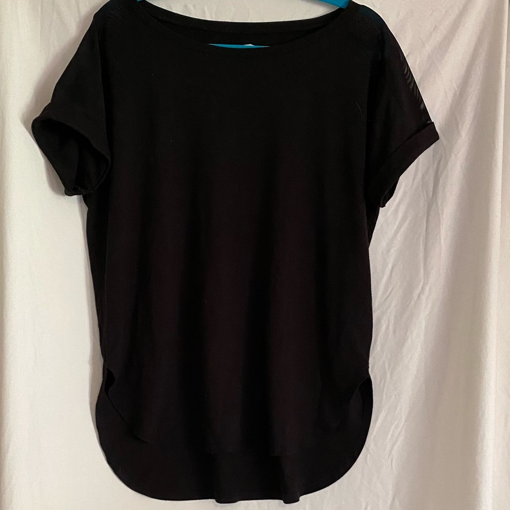 Mesh Cold Shoulder Tee